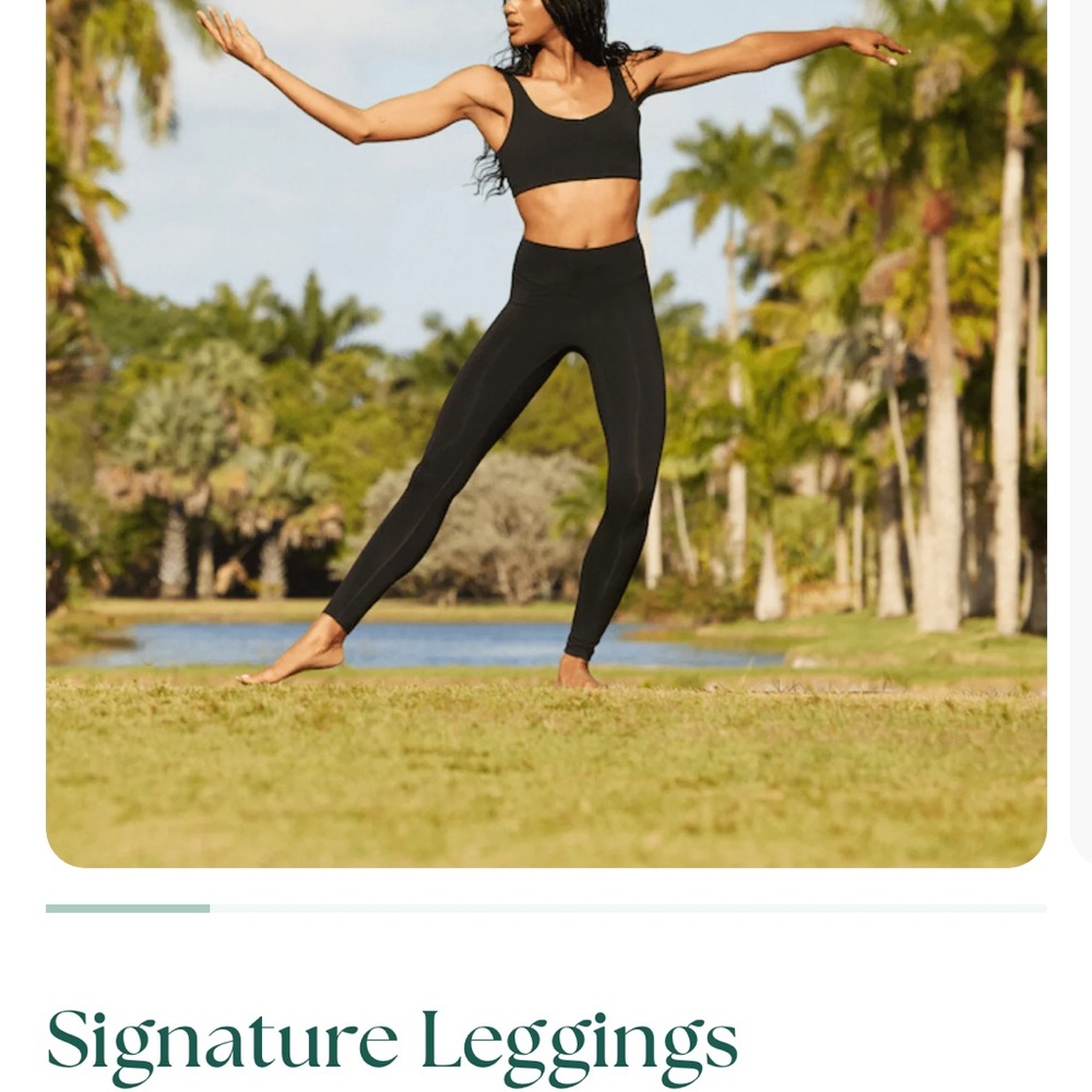 Signature Black Leggings Namarie